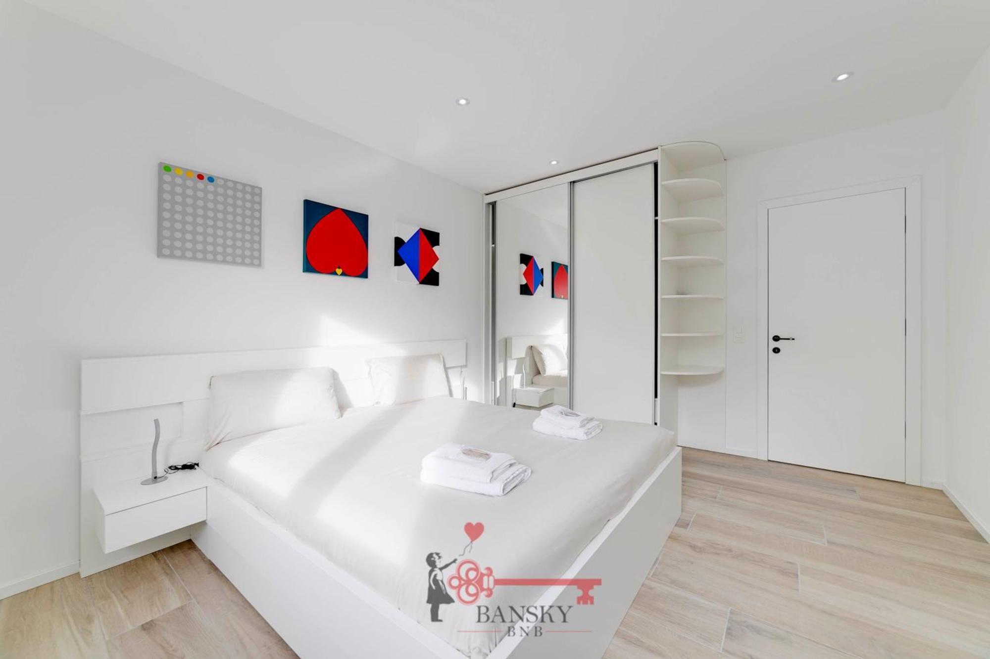 Apartment Sofia X 6pax 5min Station -by Easylife Swiss Lugano